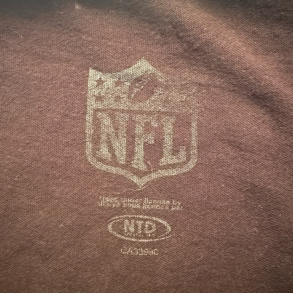 NFL Brown T-Shirt with Logo - Picture 2 of 2